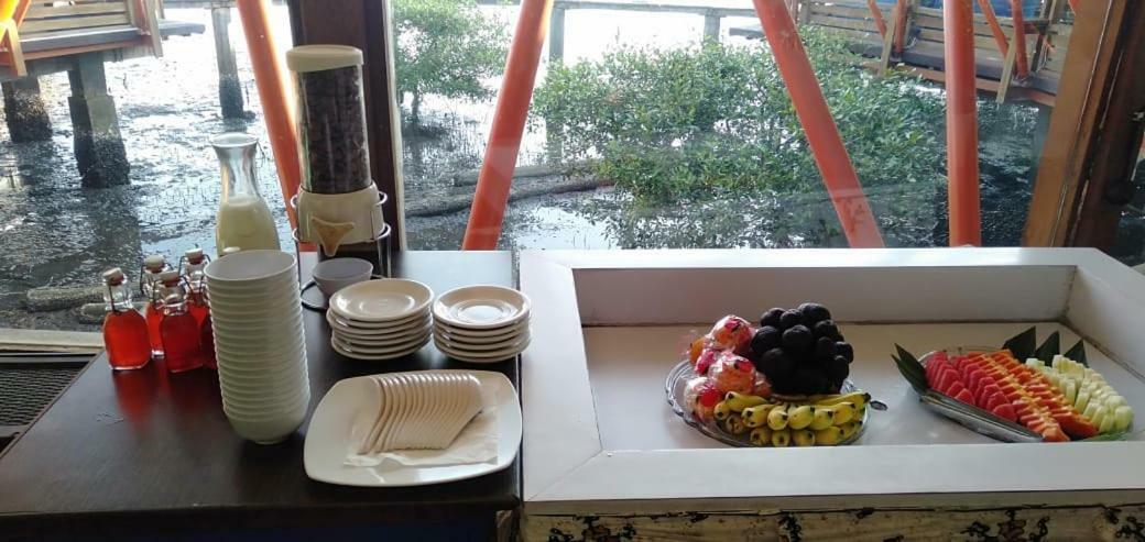 Beejay Bakau Resort Probolinggo Kültér fotó